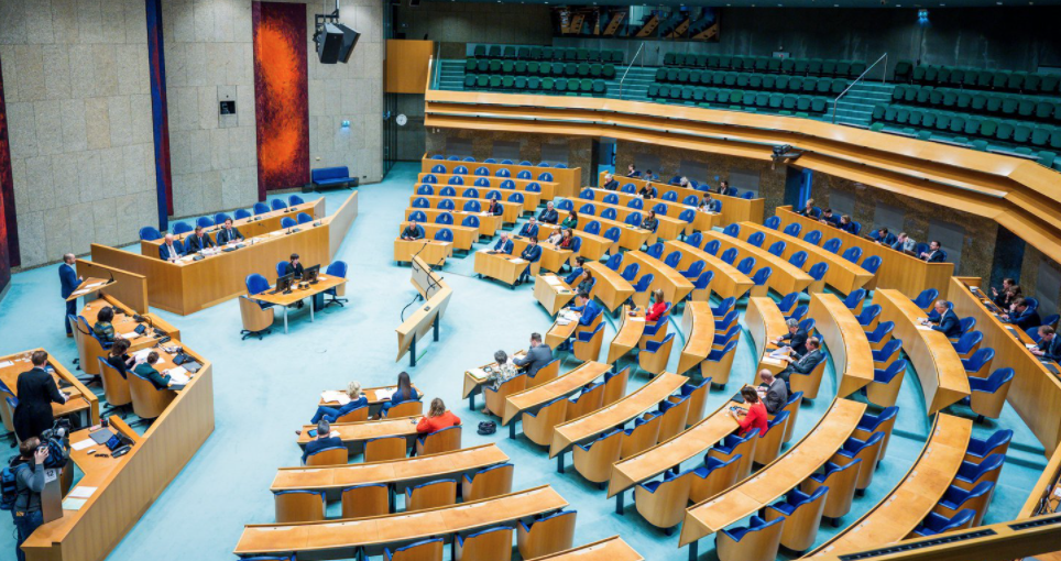 Olanda: aperto dibattito in Parlamento per vietare terapie di riconversione 1